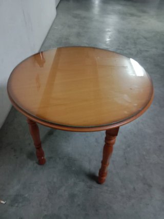 Tavolo consolle in legno con piano in vetro