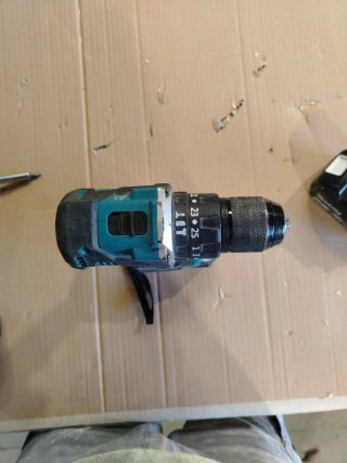 2 Atornilladores Makita imitacion y 2baterias 18V