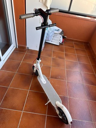 Patinete Eléctrico Xiaomi blanco Año 2020