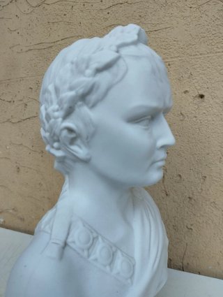 Antica scultura busto Giulio Cesare in ceramica