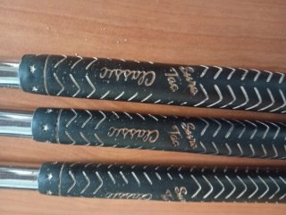 Palos de Golf Hogan Radial E, 7, 9. Clásic