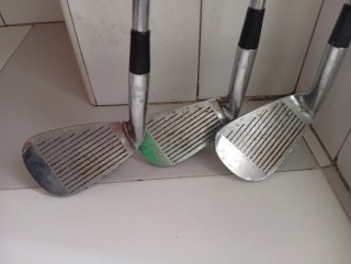 Palos de Golf Hogan Radial E, 7, 9. Clásic