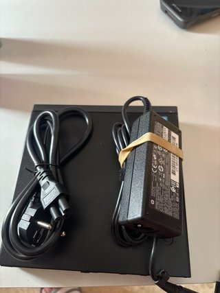 Mini PC Lenovo Negro