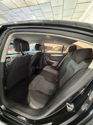 Volkswagen Passat 2012 DIESEL