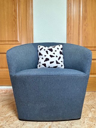 Sofá vintage azul de lujo