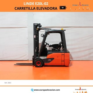 CARRETILLA ELEVADORA 2000 KG