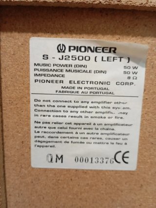 Altavoces Pioneer Negros