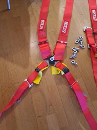 Arnés Sparco Rojo 4 Puntos