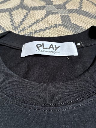 Camiseta CDG