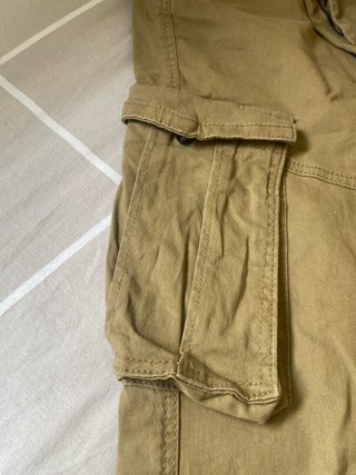 Pantalones cargo beige y azul marino 11 años