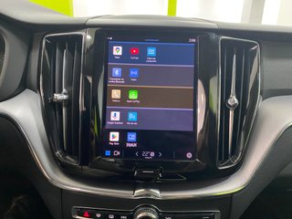 Volvo XC60 B4 Momentum Pro 4x2 2.0D 197CV MHEV!!!!