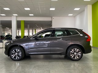 Volvo XC60 B4 Momentum Pro 4x2 2.0D 197CV MHEV!!!!