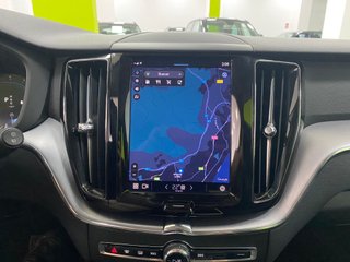 Volvo XC60 B4 Momentum Pro 4x2 2.0D 197CV MHEV!!!!