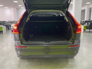 Volvo XC60 B4 Momentum Pro 4x2 2.0D 197CV MHEV!!!!