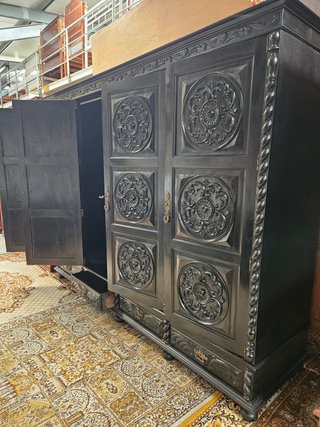 Roupeiro Grande Madeira 4 Portas