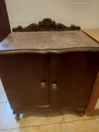 Muebles antiguos de madera