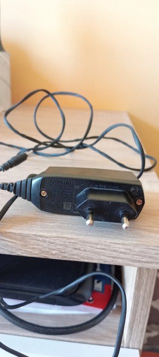 Cargador Nokia AC-4E