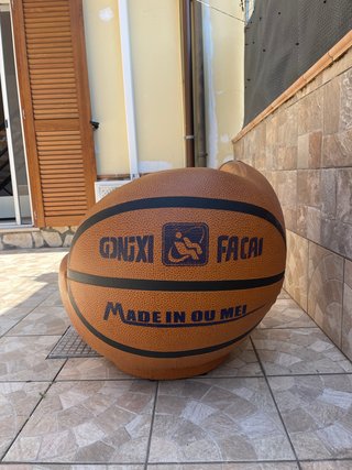 Poltrona girevole design pallone basket