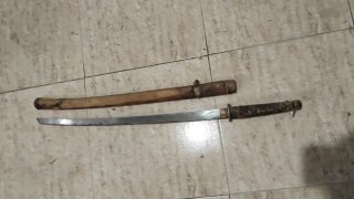 Espadas antiguas decorativas