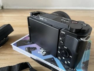 Cámara Sony ZV-E10 + Objetivo 16-50mm 4K