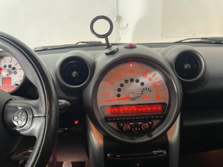 MINI Countryman One D 2011