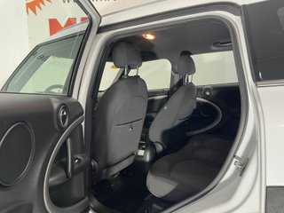 MINI Countryman One D 2011