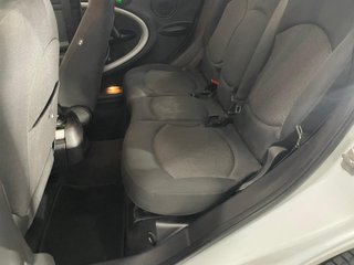 MINI Countryman One D 2011