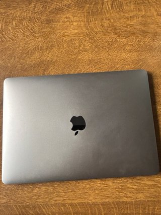 MacBook Pro 13 Chip M1, SSD 1TB, 16GB, como nuevo!