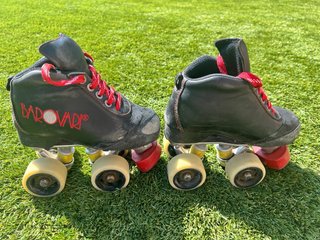 Patines Hockey Barovari Negros