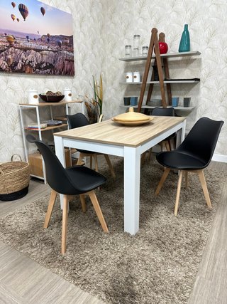 Mesa y 4 Sillas Comedor