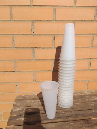 Bucaros jarrones plastico duro flores
