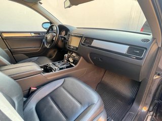 Volkswagen Touareg 2012