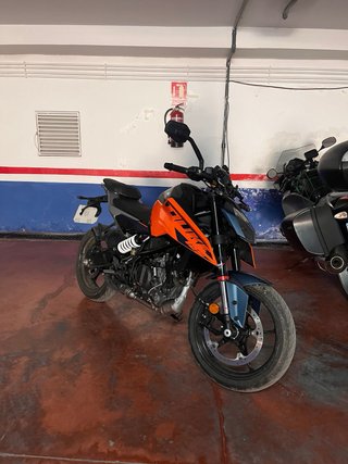 KTM Duke 125cc 2024 Azul/Naranja