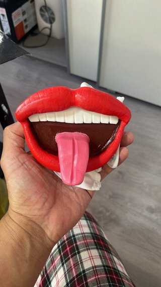 Cenicero artesanal ojo rojo