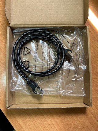 Cable Ethernet Negro con Conectores RJ45