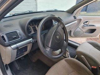 Renault Clio 2003