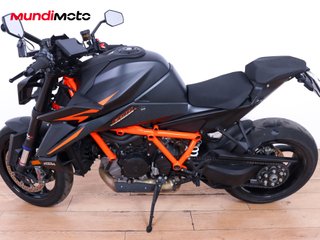 KTM 1390 SUPER DUKE R EVO