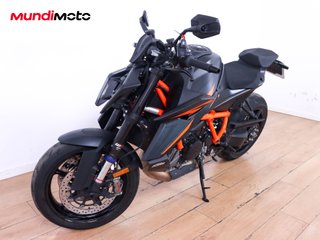 KTM 1390 SUPER DUKE R EVO