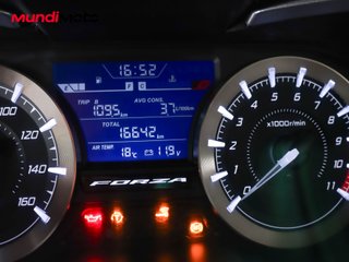 HONDA FORZA 350