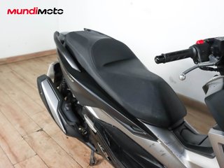 HONDA FORZA 350
