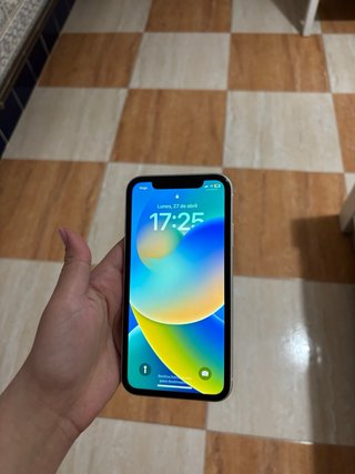 iPhone XR Apple