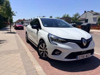 Renault Clio 2022, 37.500km-GARANTIA-IMPECABLE...