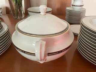 Vajilla Irabia Porcelana Filo Oro 80 Piezas