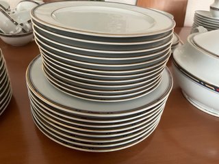 Vajilla Irabia Porcelana Filo Oro 80 Piezas