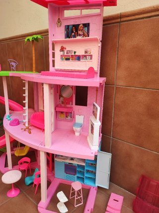 Casa de Muñecas Barbie Dreamhouse 2023