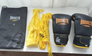 Set Guantes Kick Boxing Talla M