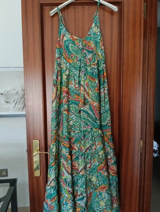 Vestido largo estampado paisley