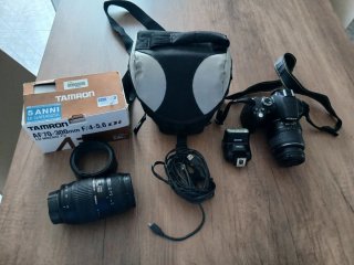 Nikon D3000 + Obiettivo Tamron 70-300mm