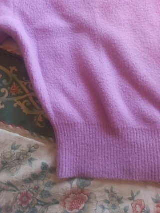 Jersey Bershka Morado Talla S
