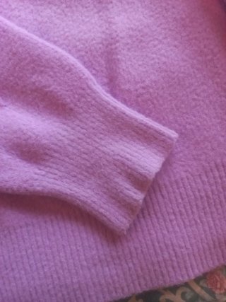Jersey Bershka Morado Talla S
